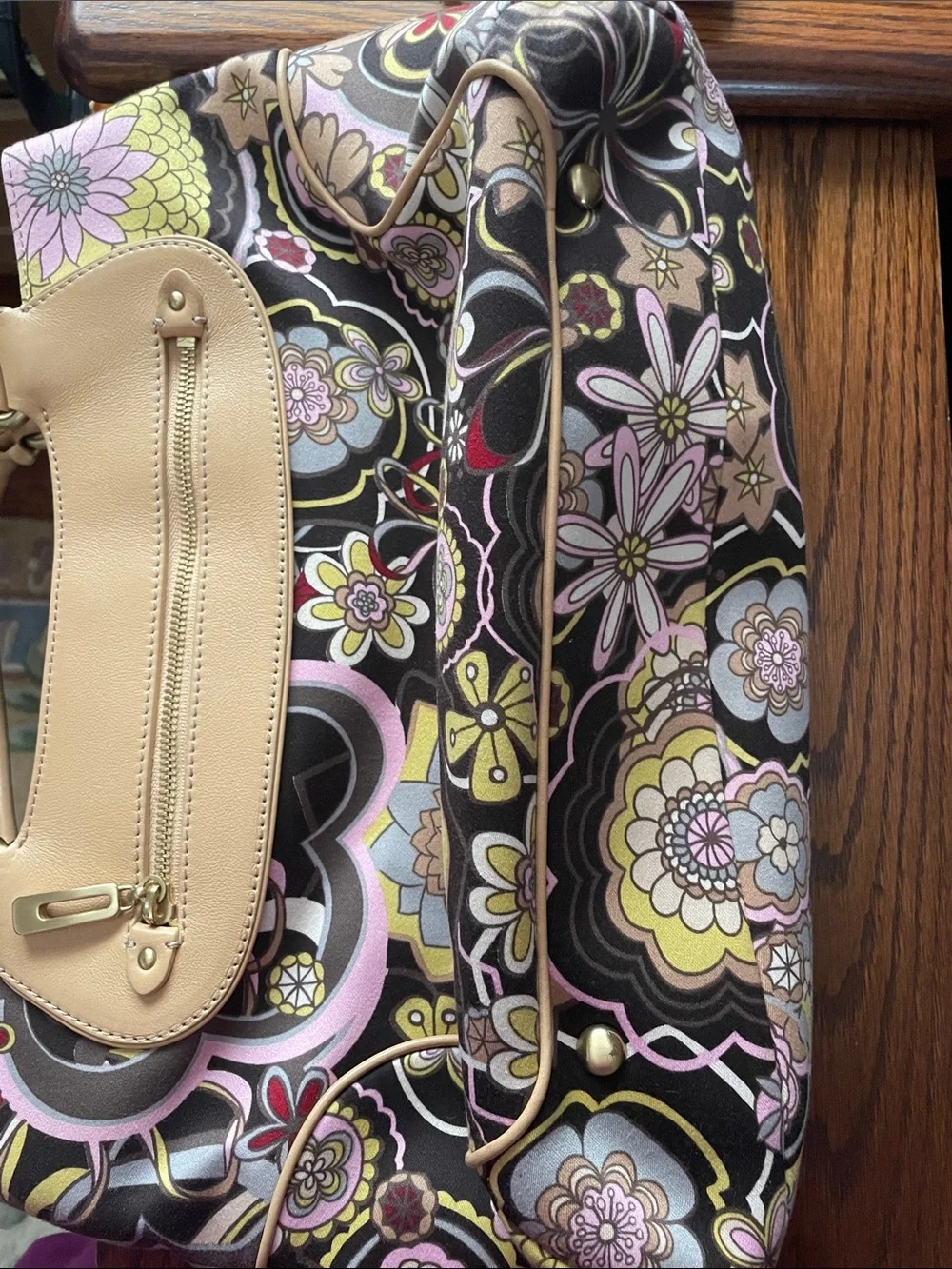 Cole Hasn Floral Pattern Bag with Beige Trim